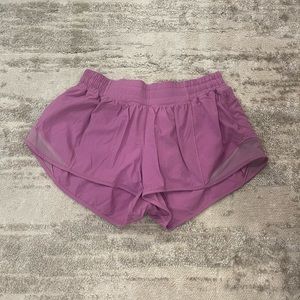 Lululemon Hotty Hot Short 2.5”